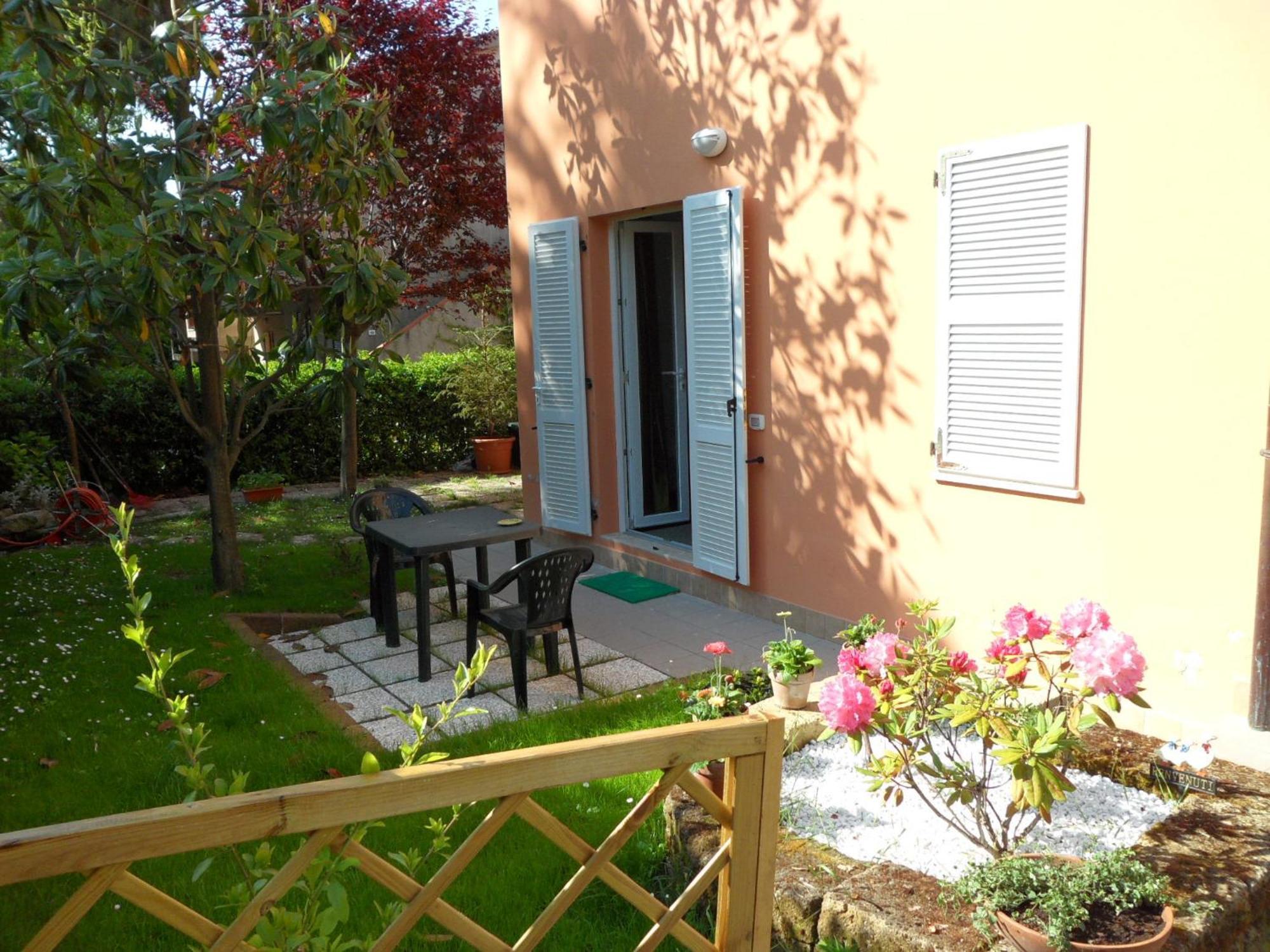 A Due Passi Dal Mare B&B Numana Exterior foto